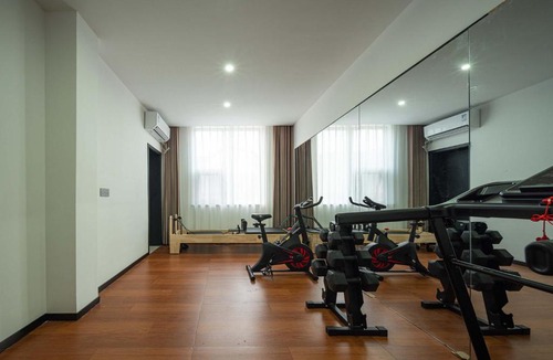 Wulingyuan Hotel | Zhangjiajie J&M Hotel-New Hotel,ExclusiveLocation,Free Drop off Service to East Gate forest park,Free Self-Service Laundry & Drying,Attraction Tickets Serivce in advance