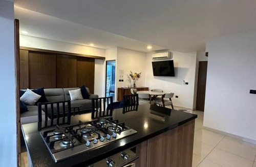 North Hotel Zone Condo | Zoho Skies 2 BDR & Bay View