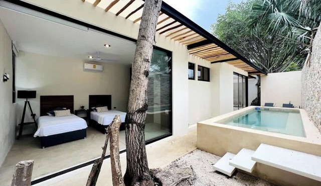 Álamo House in Downtown Mérida, Pool, 2 BR