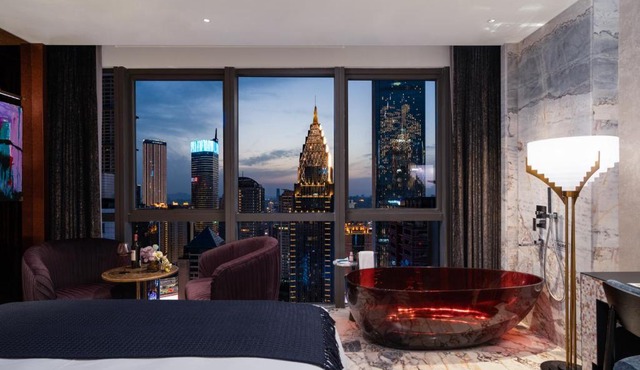 重庆江岛高空江景酒店-解放碑洪崖洞店-Chongqing Jiangdao Holiday Highview Riverside Hotel - Jiefangbei Hongyadong
