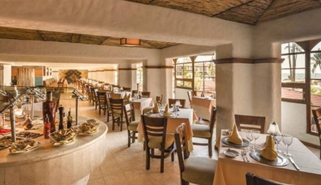 1 bedroom sleeps 4 at Crown Paradise Golden, Puerto Vallarta