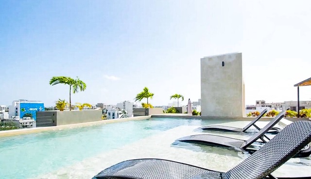 1-BR Gem on Zazil 20 Av. 1/Walk to Playa Mamitas, Coco Beach, & 5ª