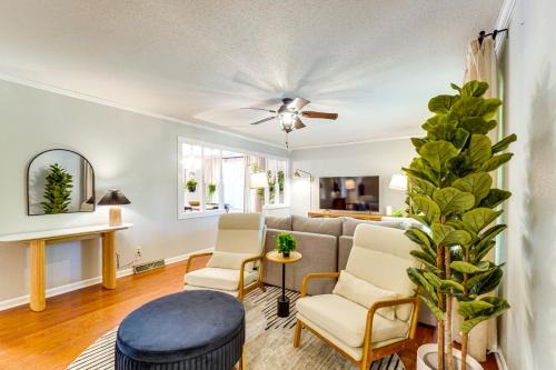 1 Mi to Dtwn: Quiet Retreat w/Yard in Clinton in Clinton