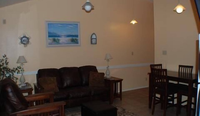 123 West Harbor Condo B - Beautiful Condo in the harbor with spacious deck in Port Mansfield