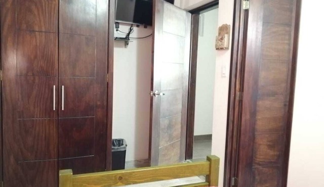 2 single rooms, and 1 double room with their private bathroom, kitchen.microwave