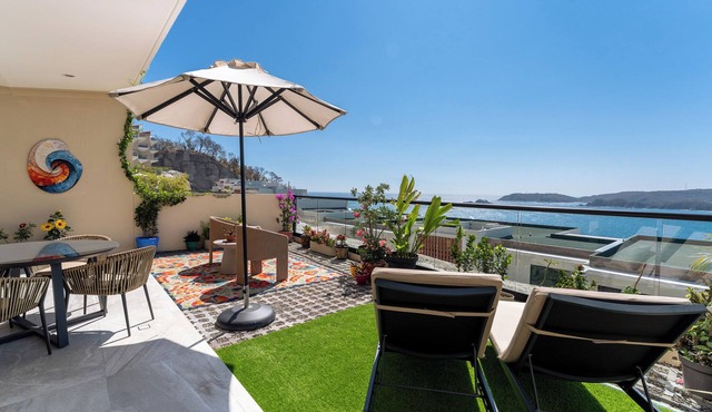 2BR Oceanview | Stunning Terrace | Paradise Cove