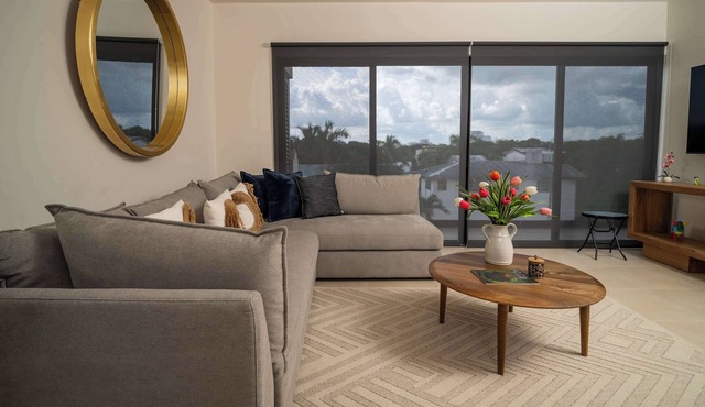2BR Stylish Retreat | Rooftop Pool & Huayacán