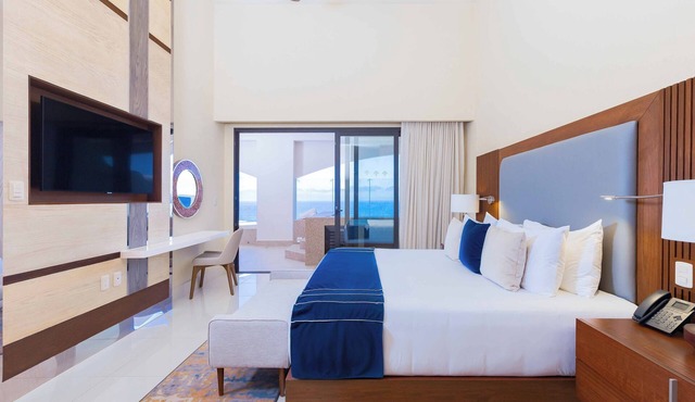 3 bedroom unit at Villa la Valencia