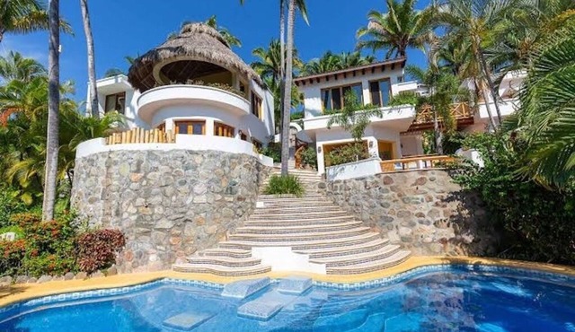 3 bedroom with private pool, pet-friendly villa in San Pancho