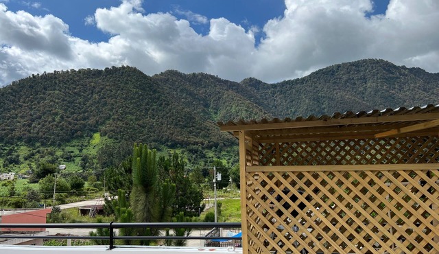3BR Guatemala Highlands - Rooftop·Fireplace·Rum Distillery Nextdoor