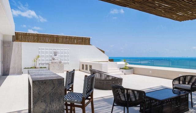 3BR Penthouse Loft, Rooftop Ocean View Terrace, Save 45% vs Garza Blanca Direct