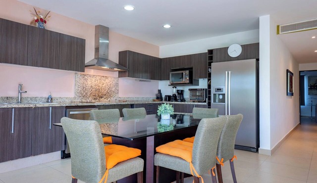 4 Pools and Budget Penthouse in Vaiven. From BRIC Vacation Rentals