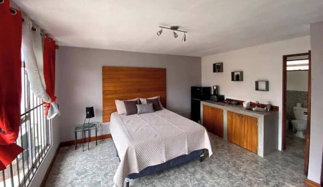 4 Stunning Cool Studio in tourist area