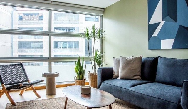 4BR in 2 beautiful apartments