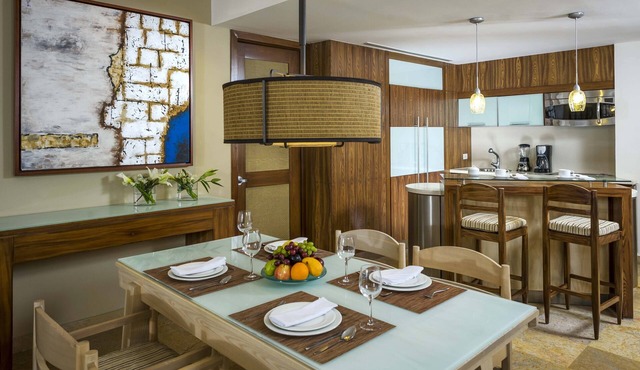 5 Star Resort - Grand Bliss 2 Bedroom Suite