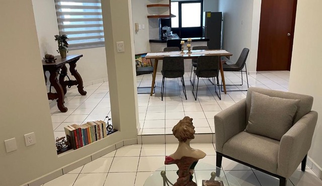 Agradable y Centrico Depa en Gaviotas Zona Dorada