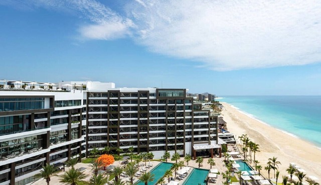 🌞 All-Inclusive Optional OceanFront Beach Resort 🏖️~ 𝕏 @MyBeachSuites Rentals