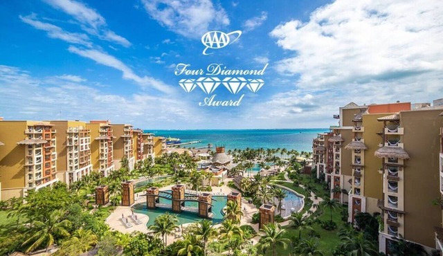 🌞 All-Inclusive Optional OceanFront Beach Resort 🏖️~ 𝕏 @MyBeachSuites Rentals