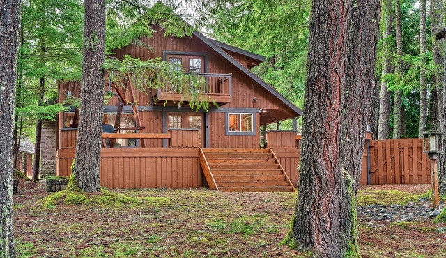 Alpen Bliss Chalet in Enumclaw