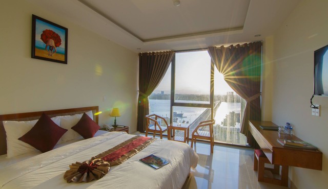 Amanda Quang Binh Hotel