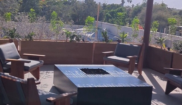 Amazing, 2BR contemporary Acre Resort Hacienda with private pool.
