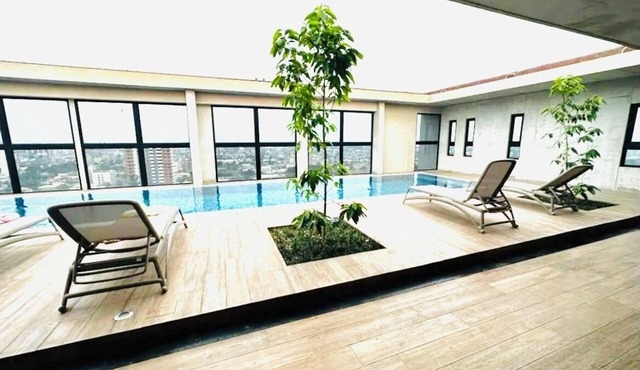 Amazing apt near Airport