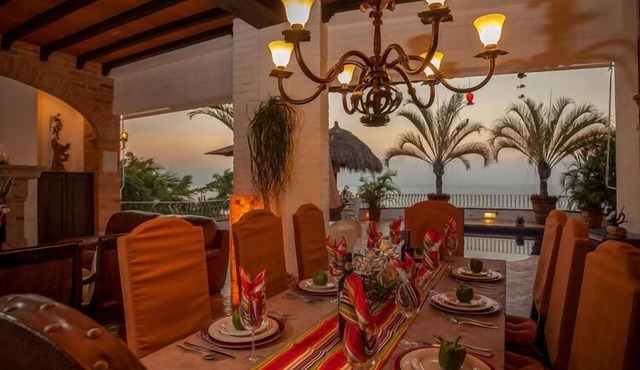 Amazing Casa del Angel in the Romantic Zone!