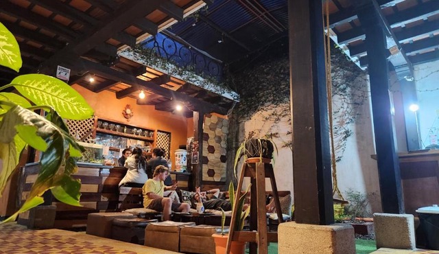 Amura Hostal
