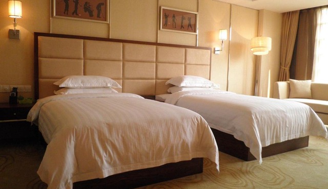 Aoyuan Golf Hotel