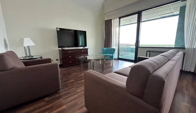 Apartamento con vista a la ciudad en Tikal Futura