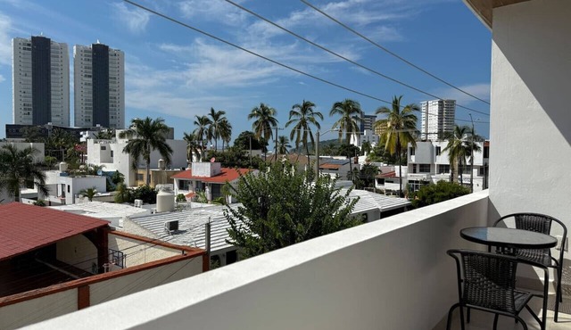 Apartment a few blocks from the beach and Golden Zone ByGPS