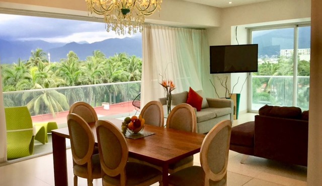 Apartment with Beach Club Icon Vallarta