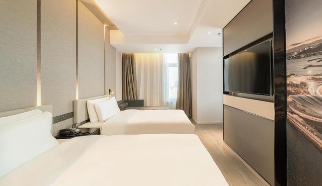 Atour Hotel Dalian North Station Huanan Plaza