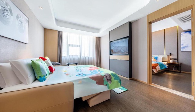 Atour Hotel Dalian Xinghai Square