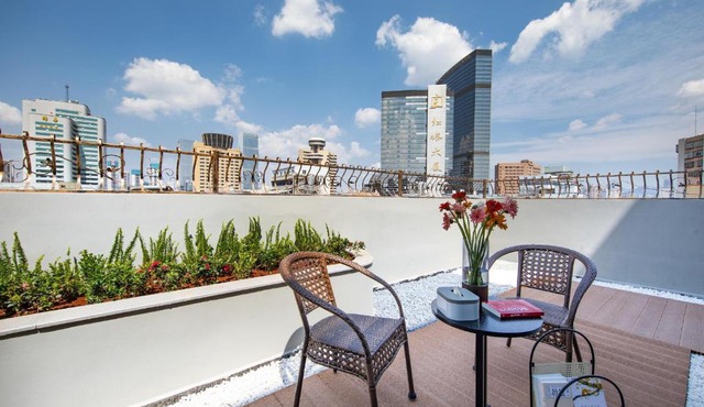 Atour Hotel Kunming Railway Station Joy City