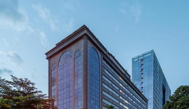 Atour Hotel Shenzhen Luohu Vientiane City