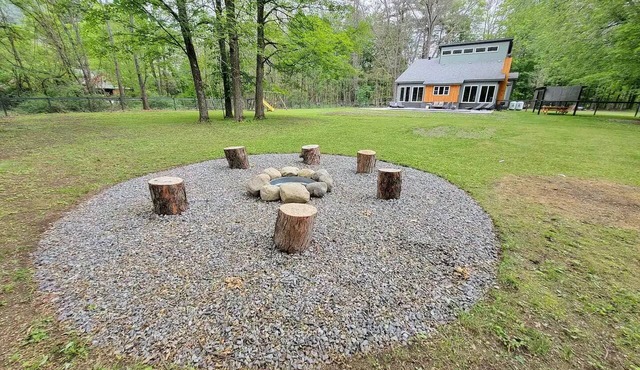 August Dates Open! Private Pool & Arcade in Queensbury