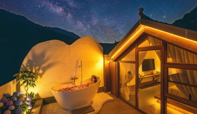 Avatar Mountain View · Yinshan Inn - Near Zhangjiajie National Forest Park