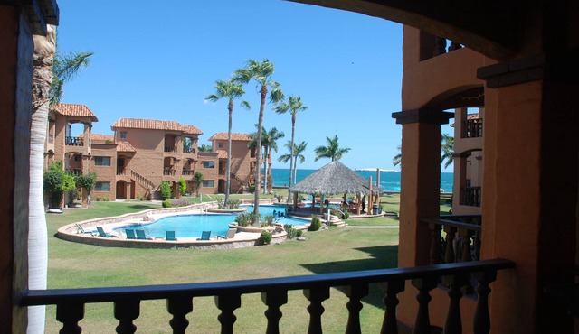 Bahia Delfin Beachfront Rental