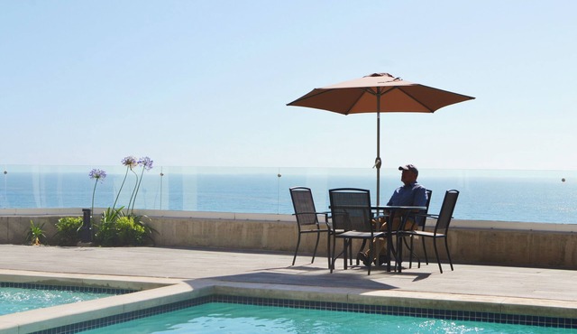 Baja sunset getaway for couples, new condo near Rosarito and Ensenada