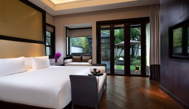 Banyan Tree Tengchong