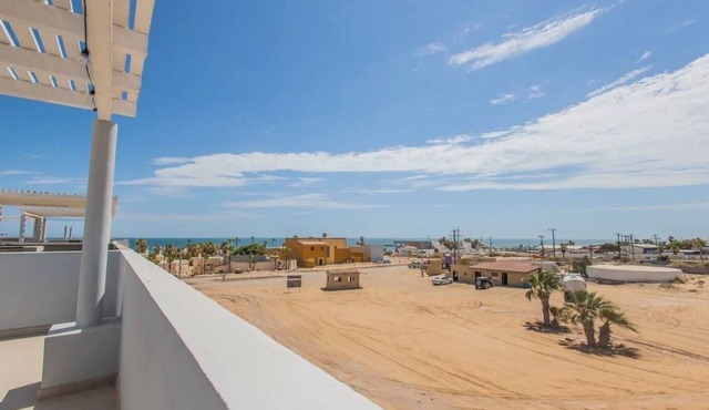Beach Home in Puerto Peñasco with 24/7 Security