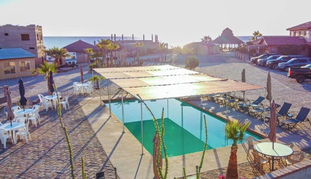 Beach House Palapa 4BR retreat