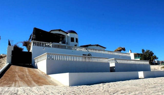 Beachfront Spanish Villa, Sleeps 16+, Perfect for Groups