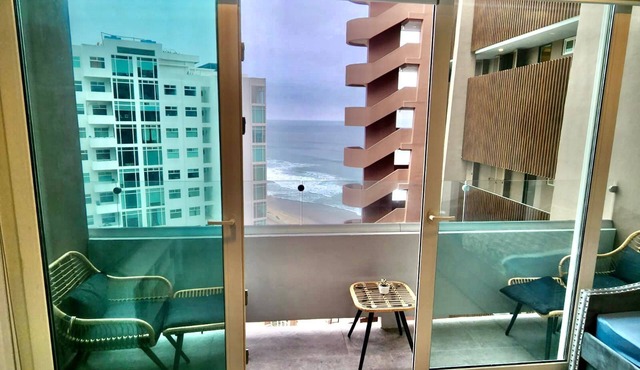 Beautiful apartment with sea view
