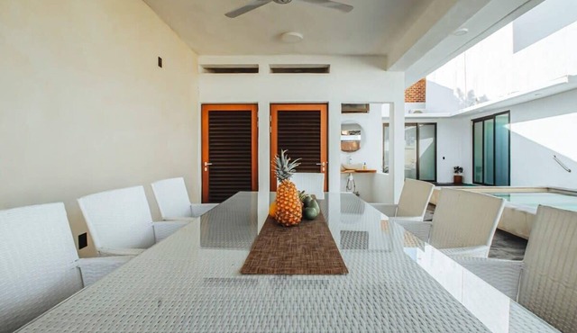 Beautiful getaway near the beach