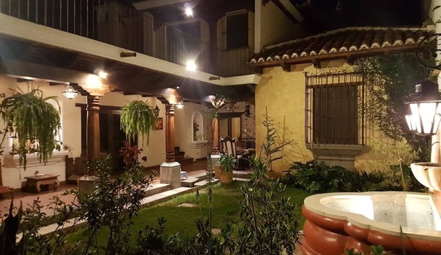 Beautiful House in Antigua Guatemala, Ideal for families or groups of friends.