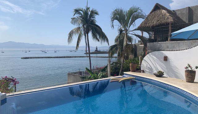 Beautiful Beachfront Casa, private HEATED pool, between Bucerias & LaCruz!