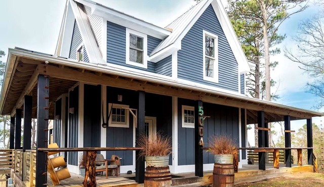 Beautifully-Decorated Soundfront Rental with a Balcony in Kitty Hawk, North Carolina in Kitty Hawk