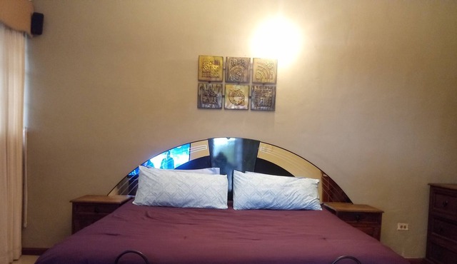 Bed & Full Breakfast 9.7km from Antigua Guatemala